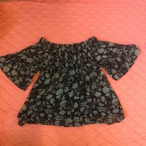 Torrid off the shoulder blouse